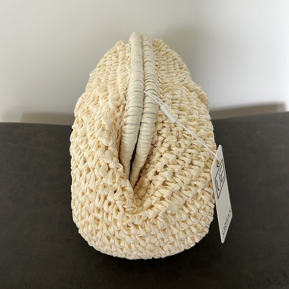 NWT Urban Expressions Cream Woven Clutch - Picture 7 of 14